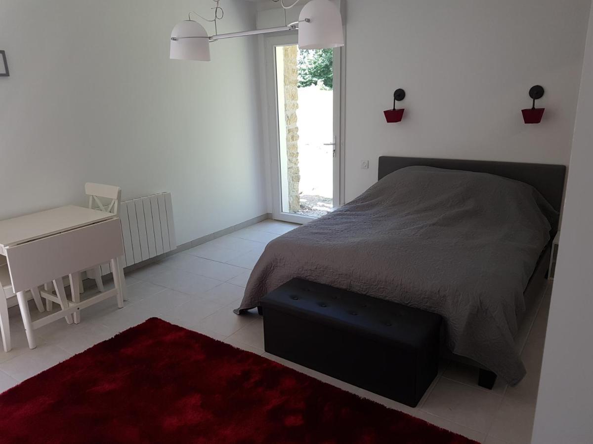 La Puisatiere Apartman Saint-Pierre-d’Arthéglise Kültér fotó